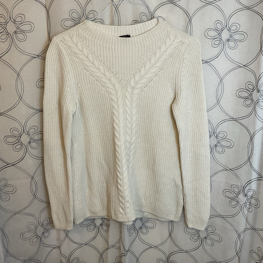 Talbots Lamb's Wool‎ Cable Knit Sweater Size P Classic Minimalist Ivory